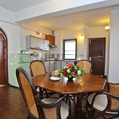 Summit Hotel Lalitpur Экстерьер фото