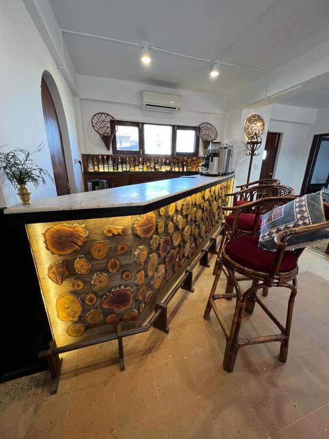 Summit Hotel Lalitpur Экстерьер фото
