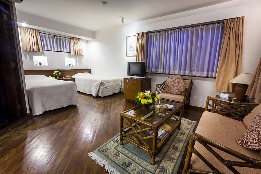 Summit Hotel Lalitpur Экстерьер фото